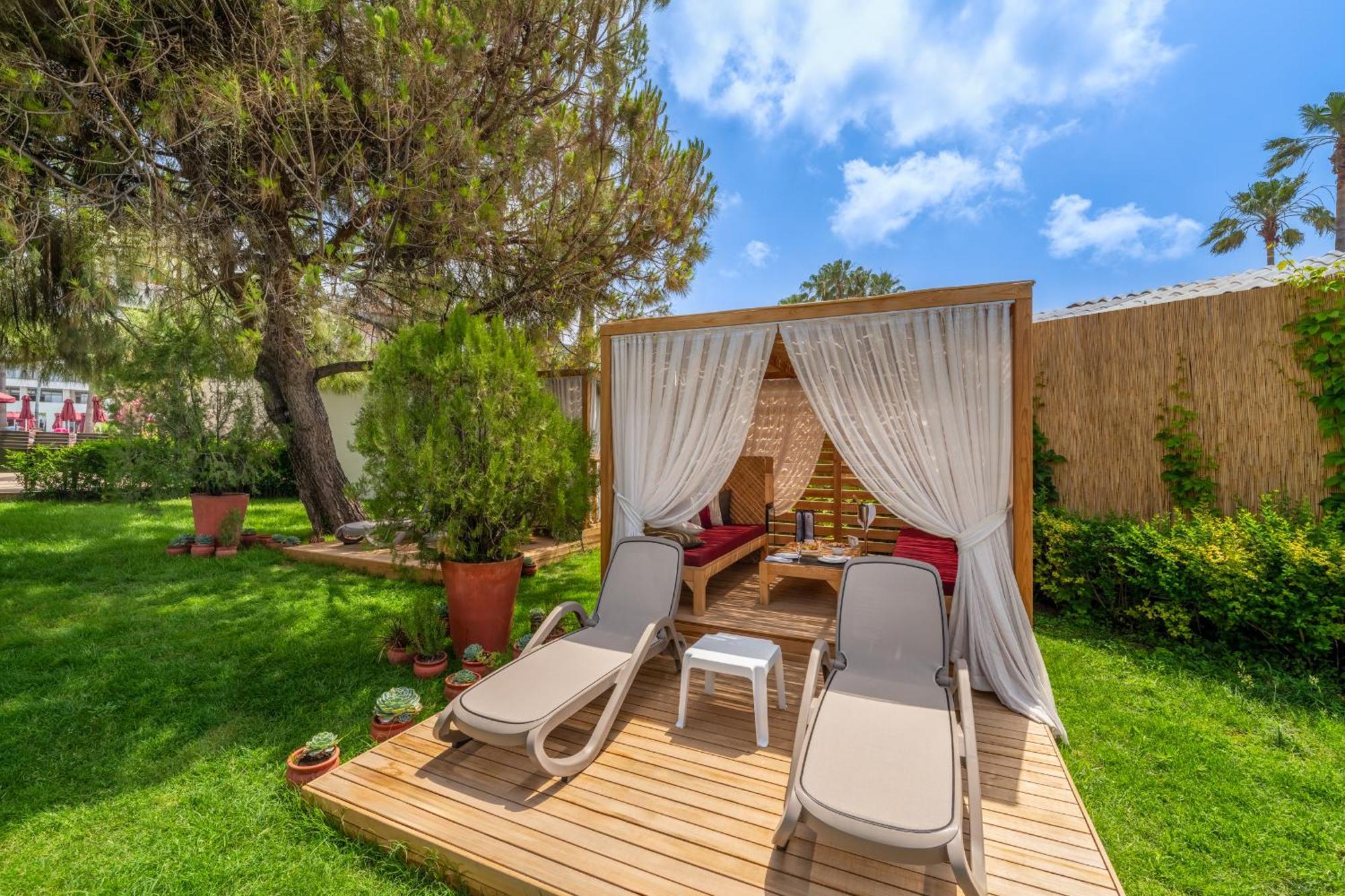 Trendy Palm Beach Adults Only Side Exterior foto